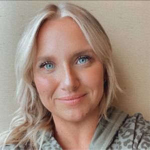 Meet your Posher, Gwendolyn